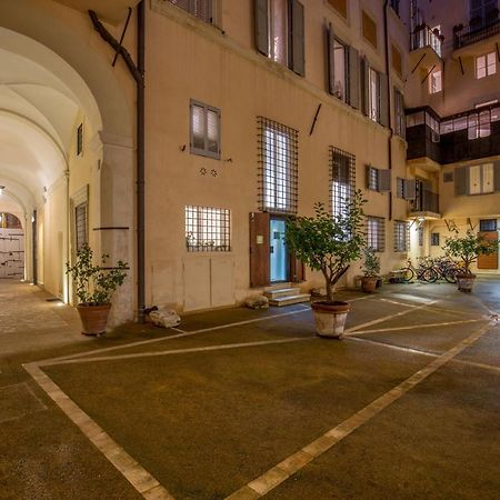 Guesthouse Mysuitetower Pantheon Рим Экстерьер фото